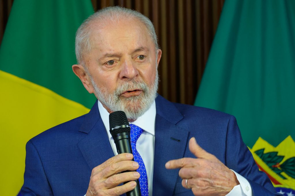 Lula diz que ainda não reconhece vitória de Maduro e fala em novas eleições na Venezuela