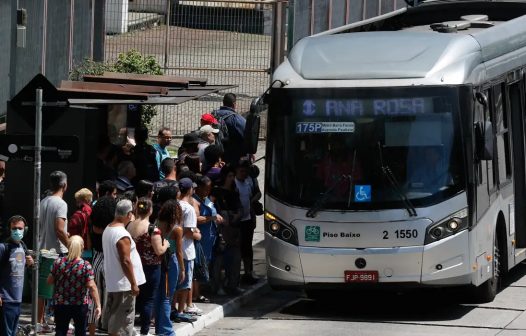 Transporte público tem redução de demanda