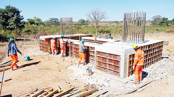 Governo de Minas publica edital para retomada da obra da ponte sobre o rio São Francisco