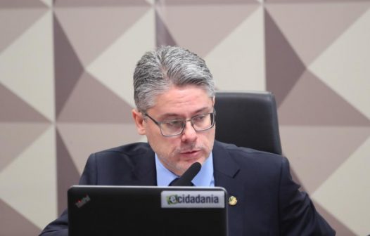 Senador protocolará projeto de lei para limitar aposta em bets de inscrito no CadÚnico