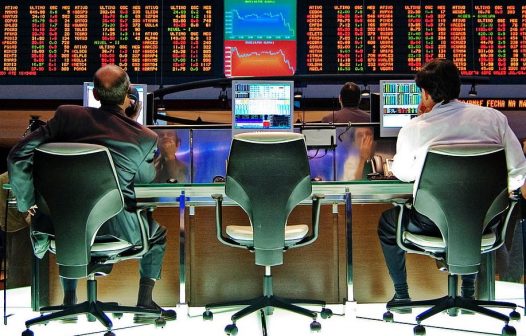 Ibovespa recuou 3,08% em setembro