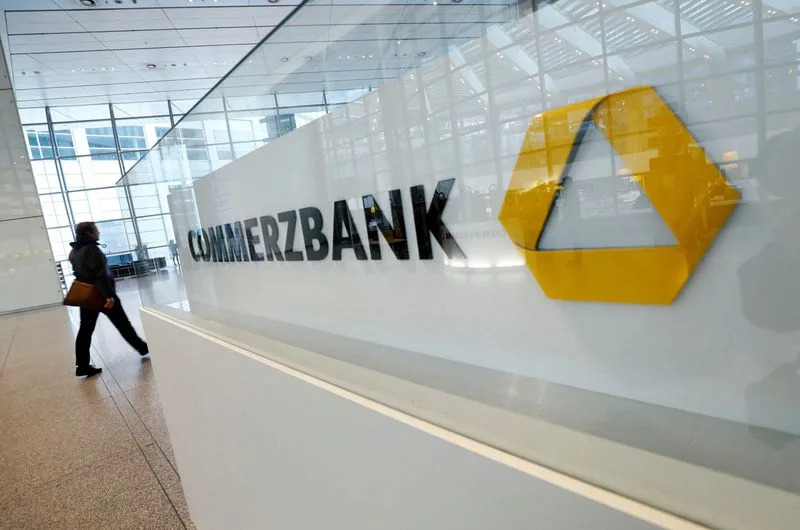 Commerzbank confirma estratégia de independência