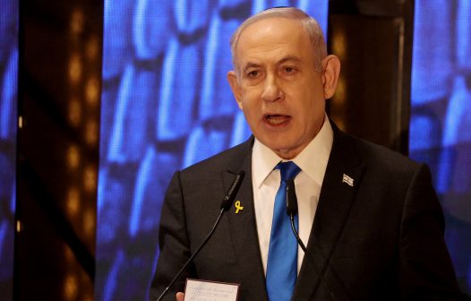 Netanyahu diz que Israel só vai parar se recuperar reféns com vida