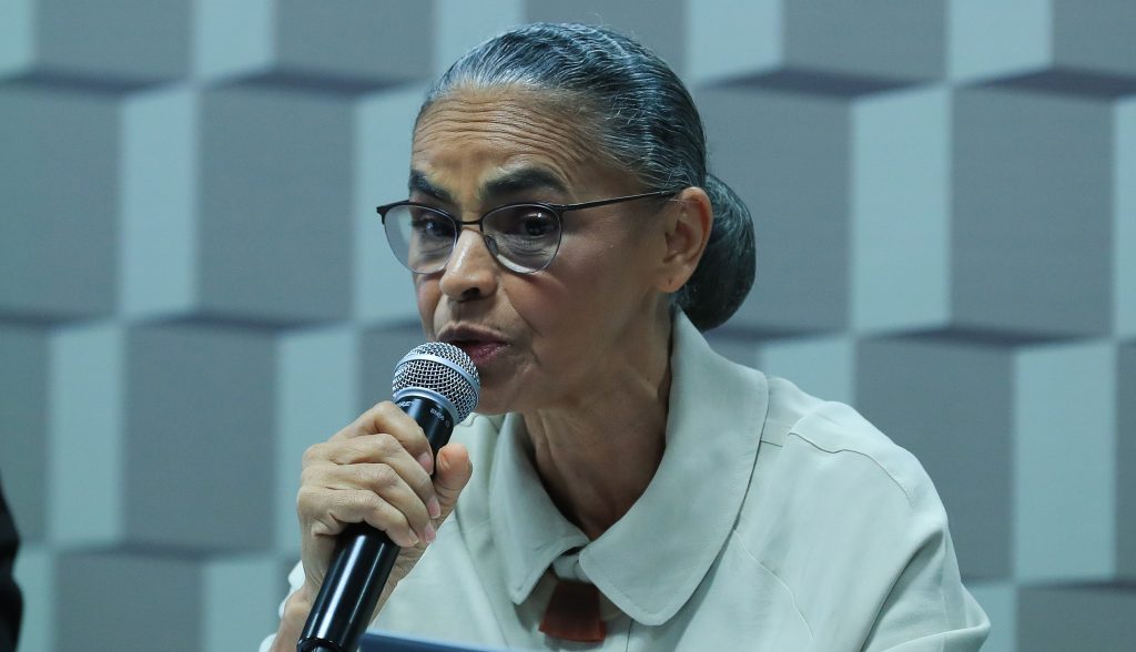 Marina defende criação de marco regulatório de emergência climática