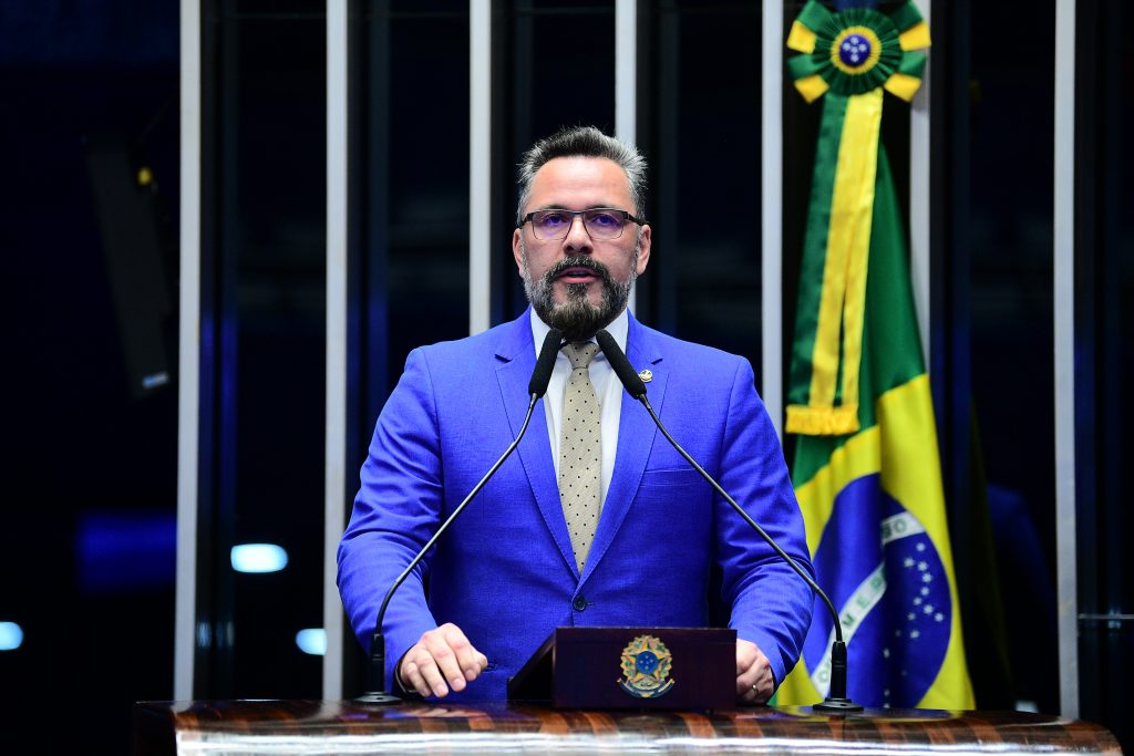 CCJ do Senado aprova redução de imposto para mercados doarem alimentos