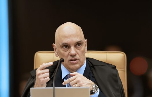 Moraes autoriza retorno do ‘X’ e manda Anatel adotar providências