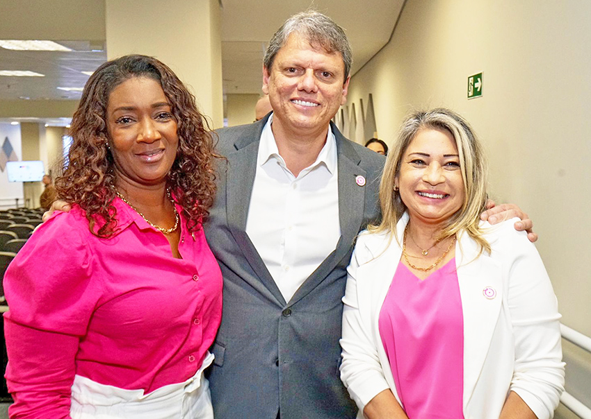 Governo de SP lança campanha Outubro Rosa com Dia D de combate ao câncer de mama